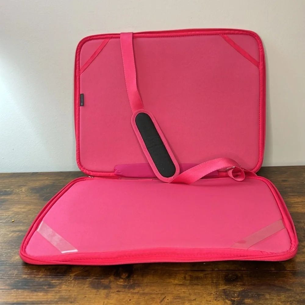 Casecrown Hot Pink Laptop/iPad Combo Carrier